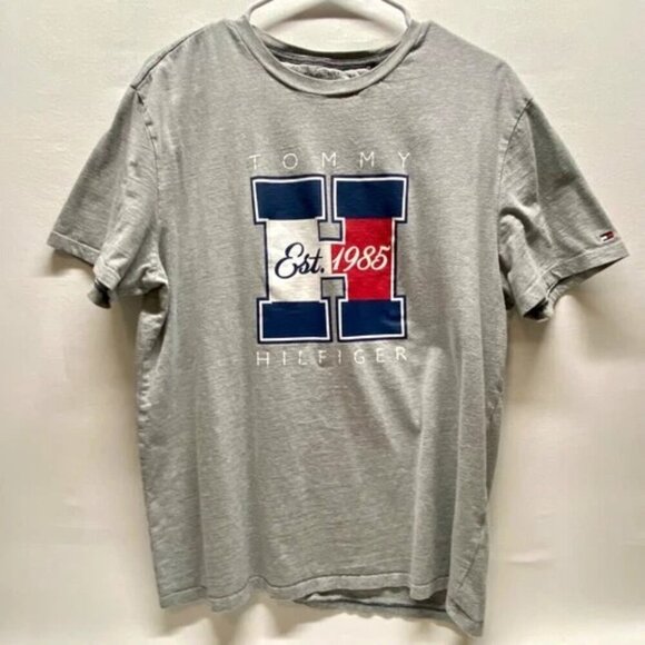 Tommy Hilfiger T-Shirt Men's Large Gray TH Graphic Logo Short Sleeve Tee GUC - Picture 8 of 8